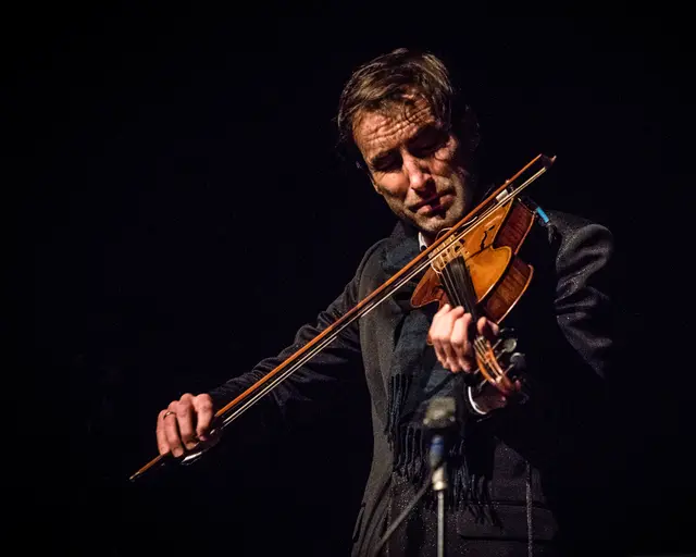 Andrew Bird live in concert