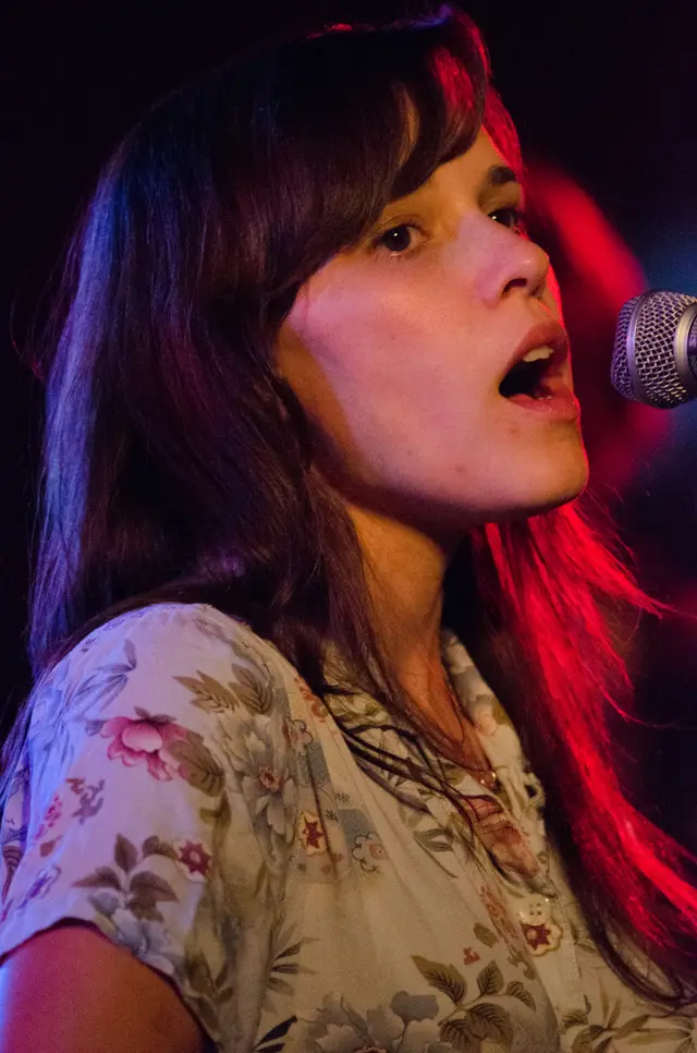 Dana Falconberry live in concert, photo 3 by Jim Gilbert