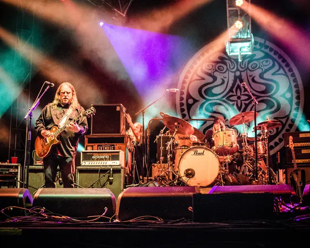 Gov't Mule live in concert, photo 1 by Jim Gilbert