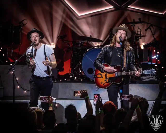 Lumineers live in concert