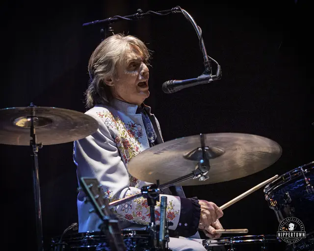 Marty Stuart live in concert, photo 16 by Jim Gilbert