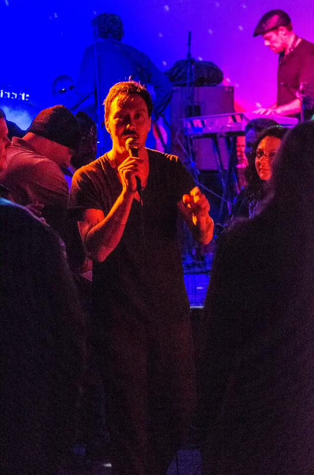 Rustic Overtones live in concert, photo 8 by Jim Gilbert
