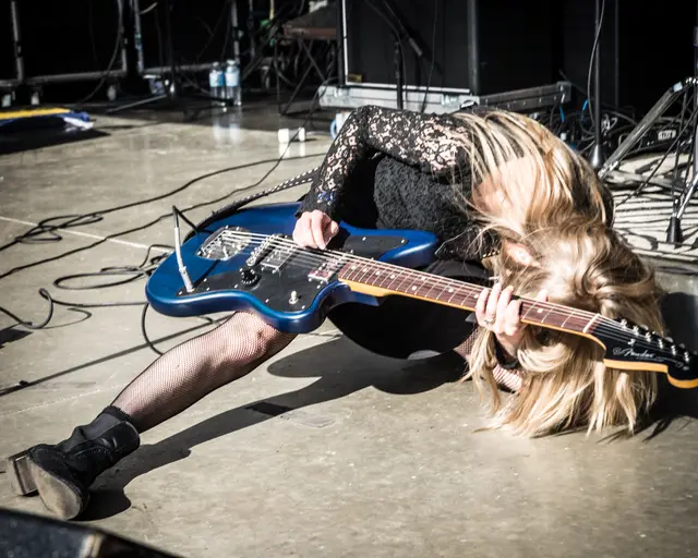 UME live in concert, photo 14 by Jim Gilbert